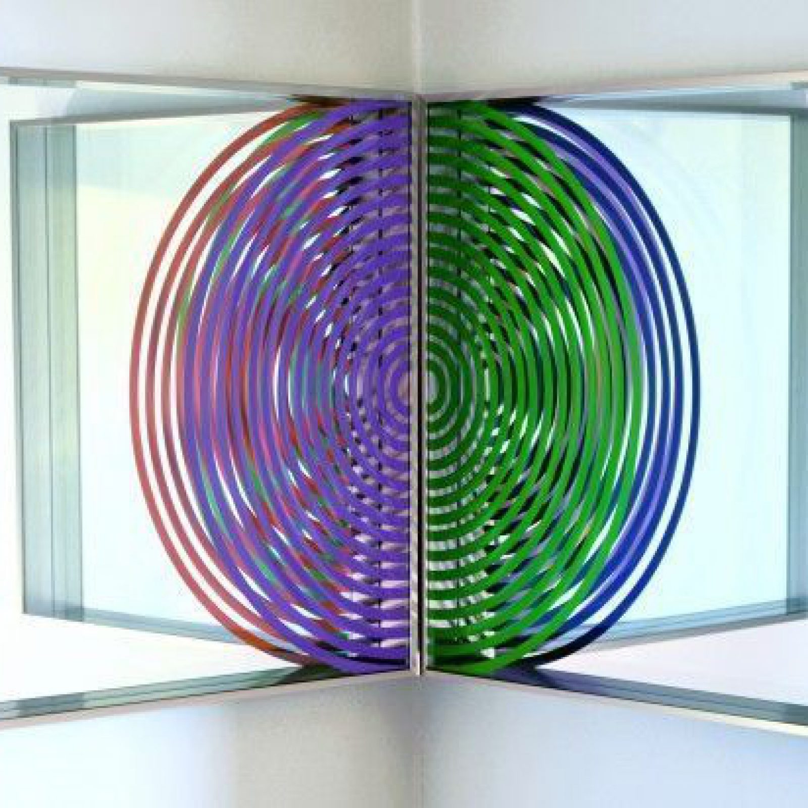 Benjamin Ossa, Vértice circular II (díptico), 2012, Vinilo mate sobre vidrio, 121 x 60,7 cm, Cortesía: Artespacio, Santiago