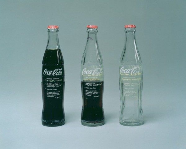 meireles_-_insertions_into_ideological_circuits_coca_cola-600x482