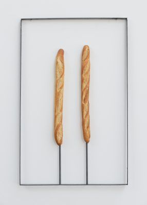 Martin Soto Climent. Le pain quotidien, 2016. Galería Untilthen, París, Francia. Foto cortesía del artista.
