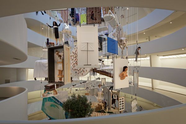 Maurizio Cattelan: All. Vista de instalación en el Solomon R. Guggenheim Museum, Nueva York. Foto: David Heald © Solomon R. Guggenheim Foundation