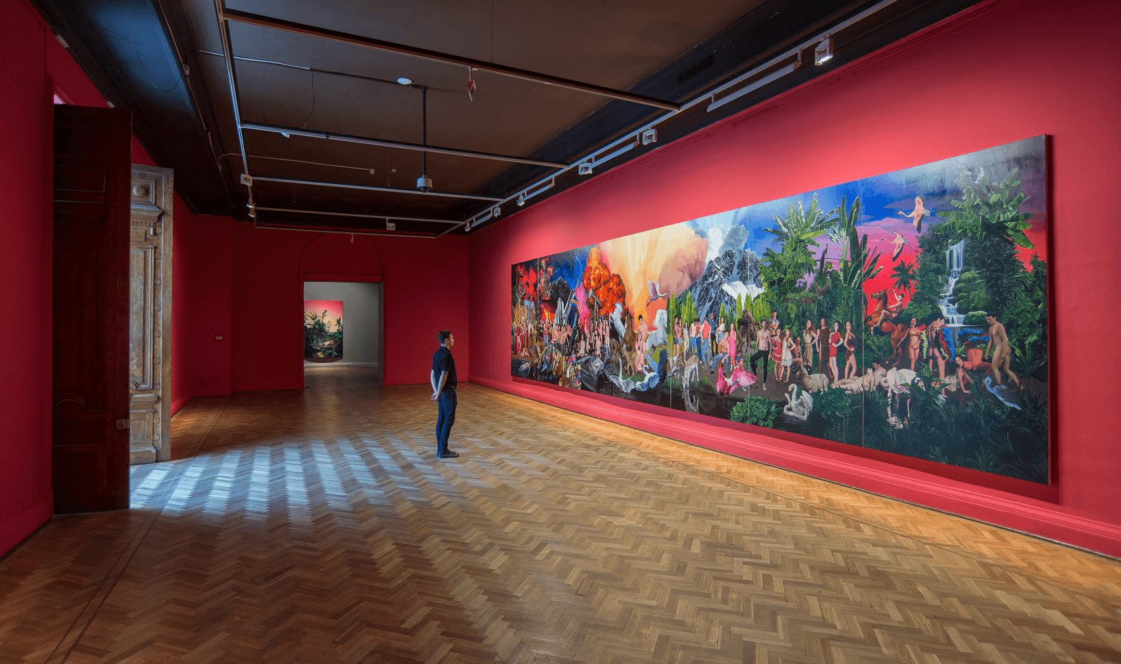 Vista de la exposición "Historia violenta y luminosa", de José Pedro Godoy, en el MNBA, Santiago de Chile, 2016-2017. Cortesía del artista