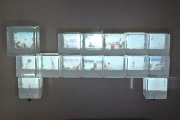 Andrea Wolf, Little Memories Series, 2011, técnica mixta y proyecciones de video