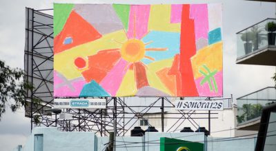 Etel Adnan, vista de la instalación de "The New Sun of the Aztecs", Sonora 128, Ciudad de México, 2017. Cortesía de la artista y kurimanzutto, Ciudad de México. Foto: PJ Rountree