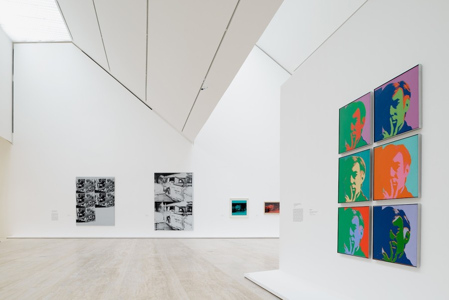 Vista de la exposición "Andy Warhol. Estrella oscura", en el Museo Jumex, Ciudad de México, 2017. Cortesía: Museo Jumex