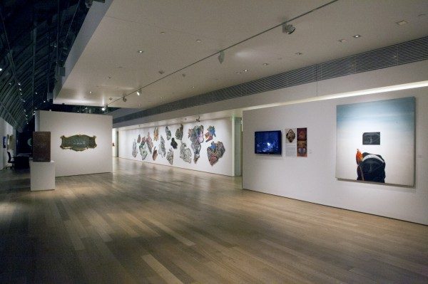 Vista de la exposición. Cortesía: Colección Fortabat