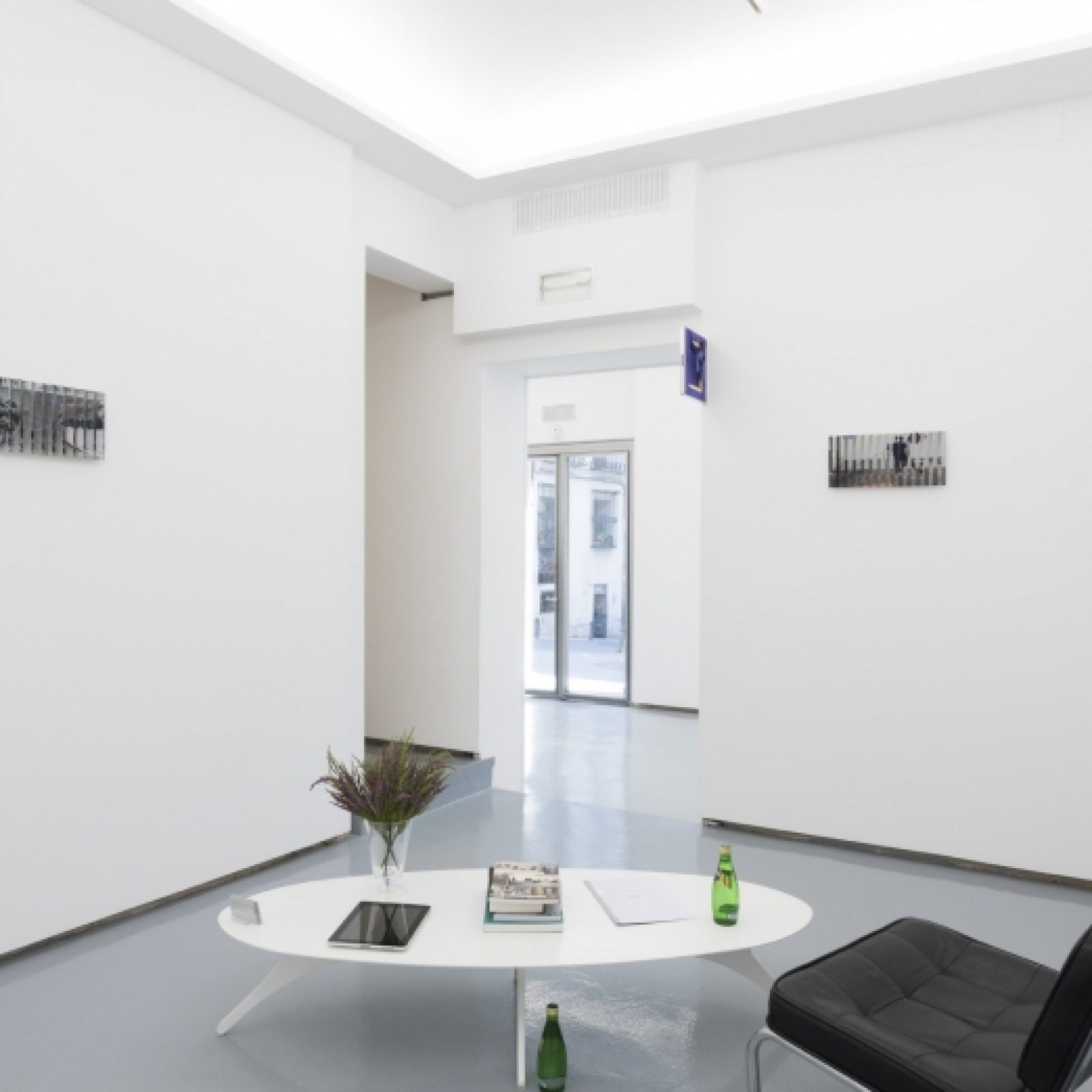 Vista de la exposición "Boothworks", de Cristina Garrido, en The Goma, Madrid, 2017. Foto: © Roberto Ruiz