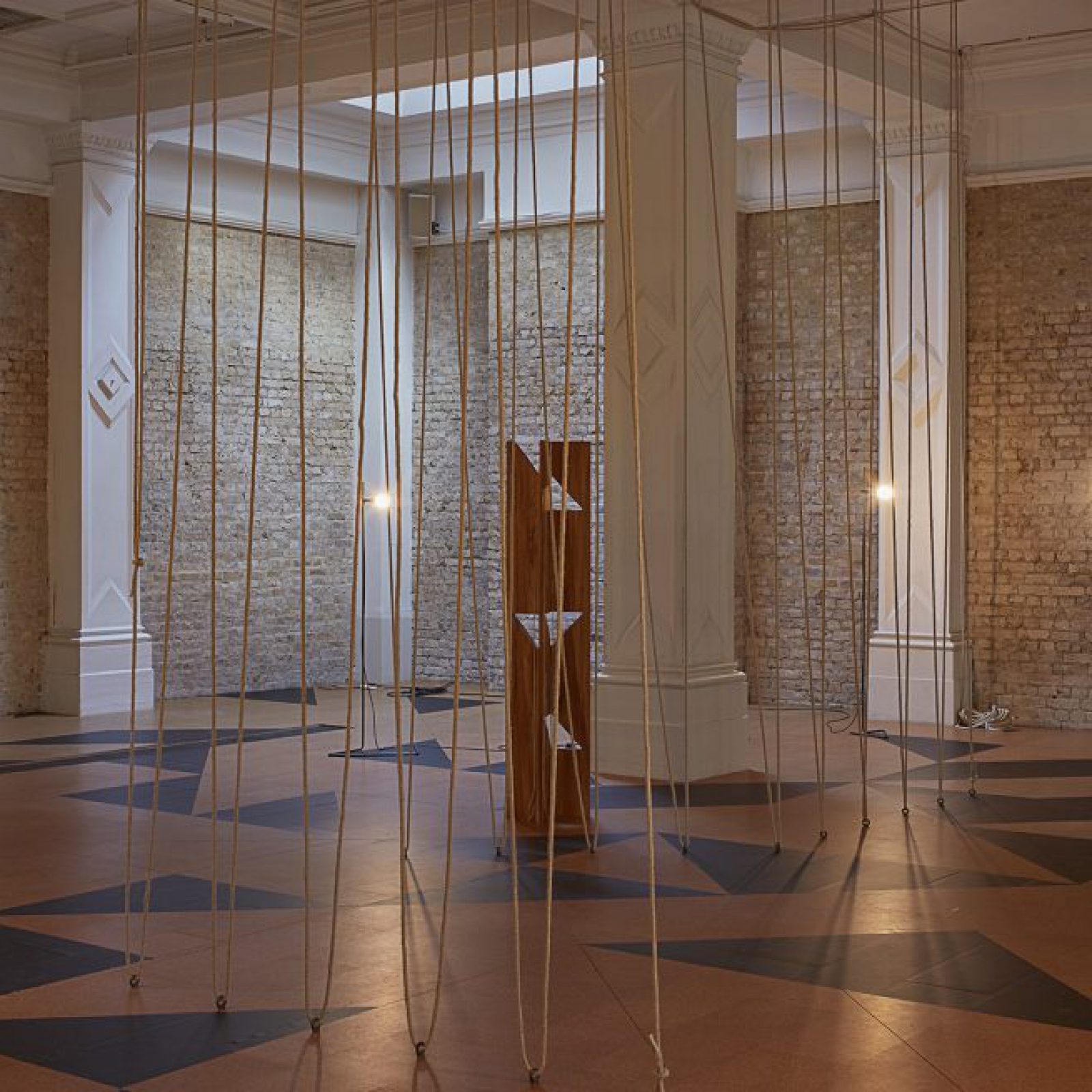 Leonor Antunes, Whitechapel Gallery, Londres, 2017-2018
