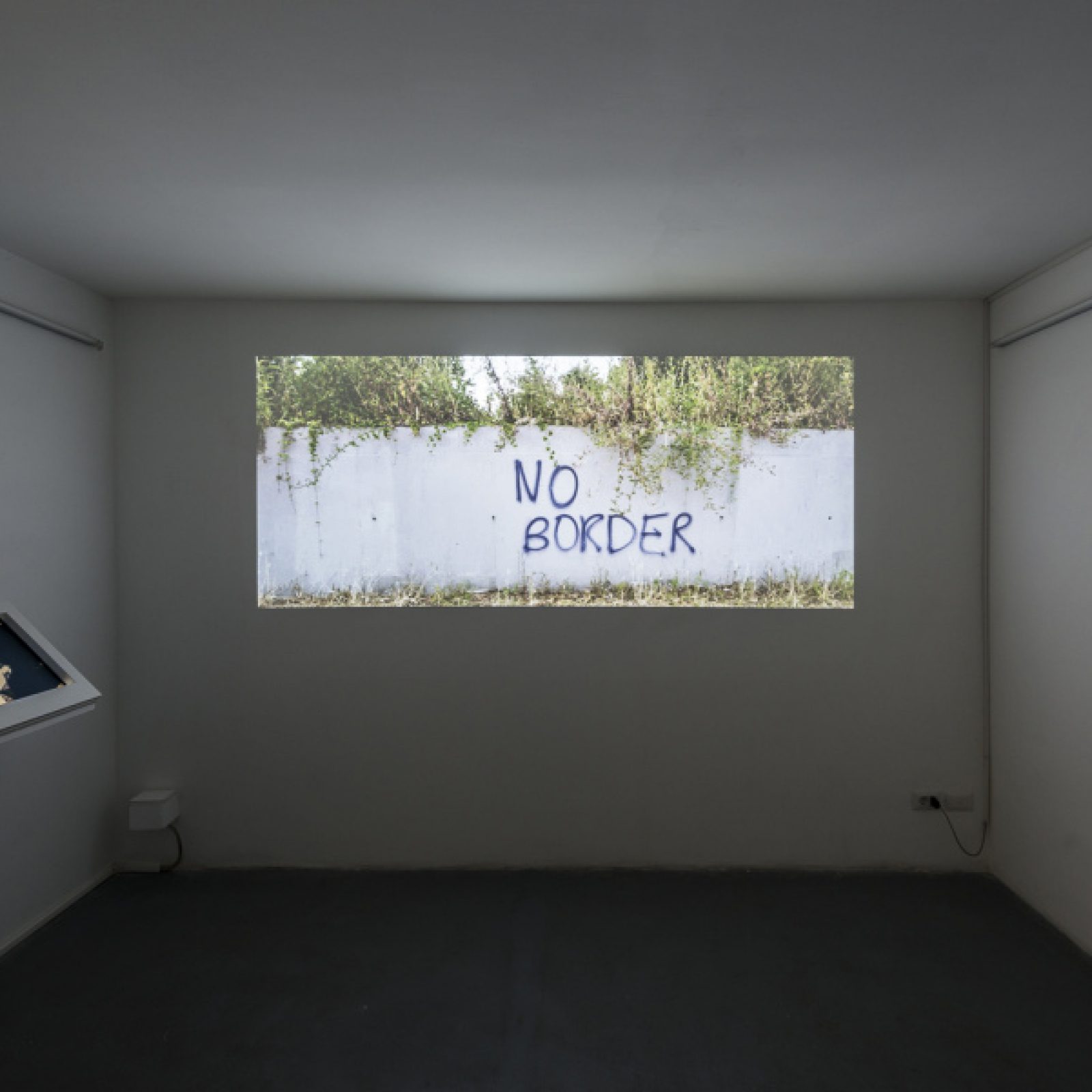 Vista de la muestra colectiva PARADISO en AlbumArte, Roma. Foto: cortesía de la galería.