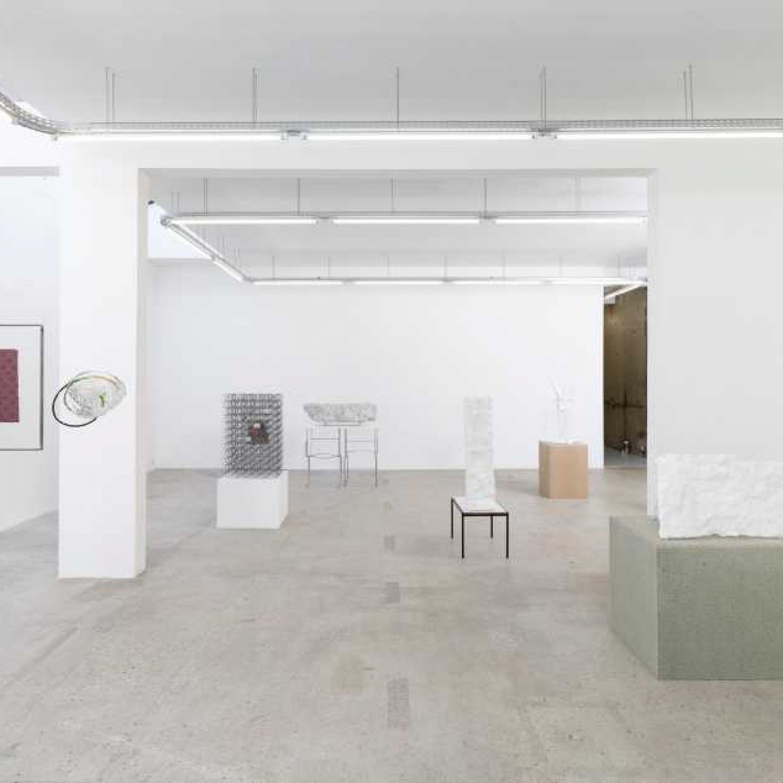 Vista de la exposición "Lavas y Magmas", de Jorge Pedro Núñez, en Galerie Crèvecoeur, París, 2018. Cortesía del artista y de la galería