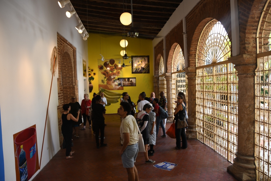 Tiling Axis delegates visiting Casa Quien Art Gallery on a city tour, Santo Domingo Courtesy of Tilting Axis