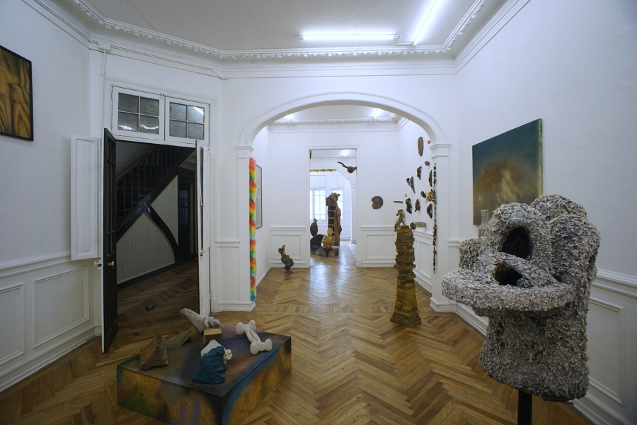 Vista de la exposición de José Calman en The Intuitive Machine (TIM), Santiago de Chile, 2019. Foto cortesía de TIM