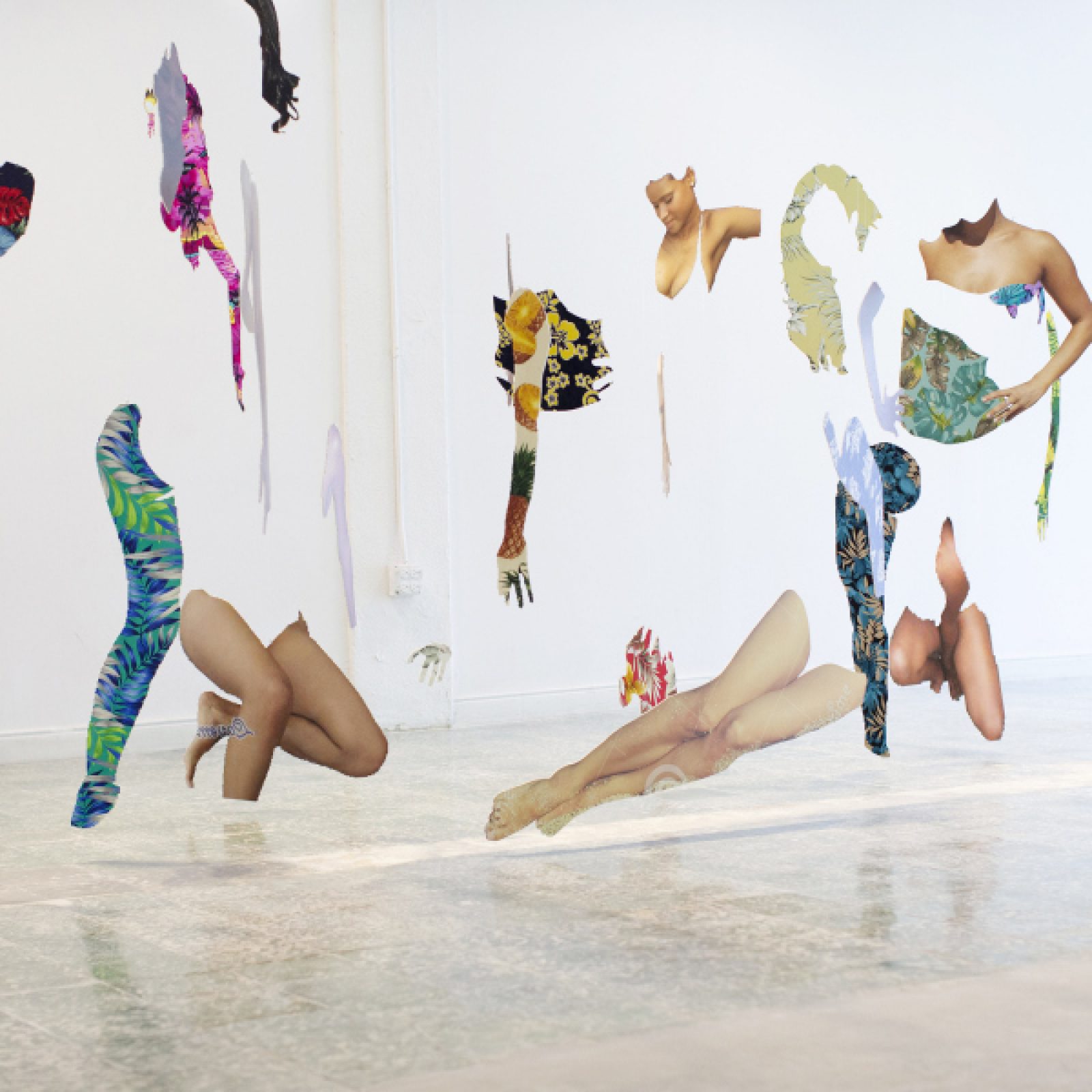 Joiri Minaya. Vista de la exposición "Resistir el Paraíso", en :Pública, San Juan , Puerto Rico, 2019. Cortesía de :Pública y apexart, Nueva York