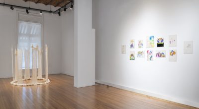 Vista de la exposición "Asunción", en Herlitzka + Faria, Buenois Aires, 2019. Cortesía de la galería