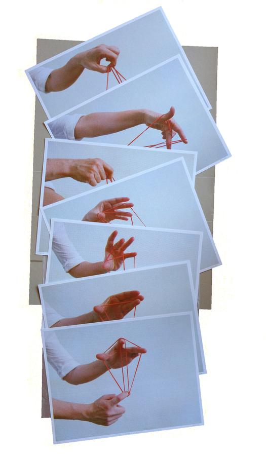 Catalina Bauer, Ofrecer Resistencia, 2018, risografías de 3 colores, 28 x 37 cms. c/u. Edición de 50. Cortesía de la artista