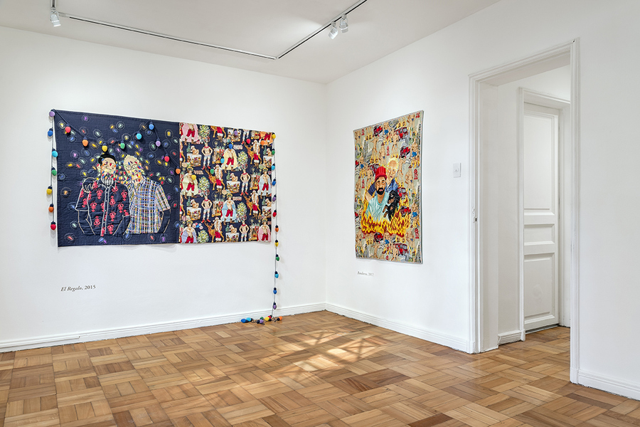 Vista de la exposición "Genio Doméstico", de Chiachio & Giannone, en la Galería Isabel Croxatto, Santiago de Chile, 2019. Foto: Sebastián González