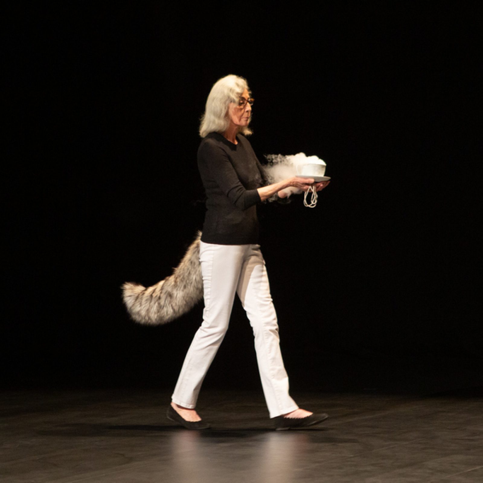 Sylvia Palacios Whitman, Cup and Tail (1977-2019). Foto: Irving Villegas