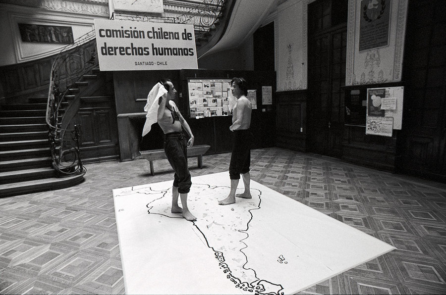 Yeguas del Apocalipsis, La conquista de América (serie), 1989. Fotografía de Paz Errázuriz. Foto cortesía de Fundación PROA/PROA 21, Buenos Aires, 2019