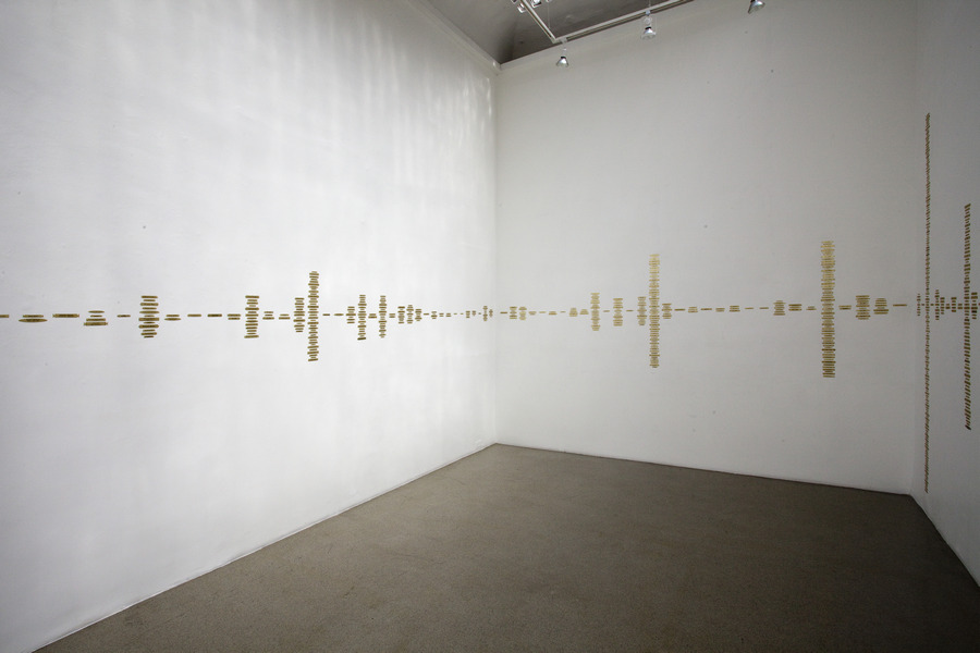 Gabriel de la Mora, de la serie Originalmentefalso, 2010-2020. En el MUNAL, Ciudad de México. Cortesía: Estudio Gabriel de la Mora