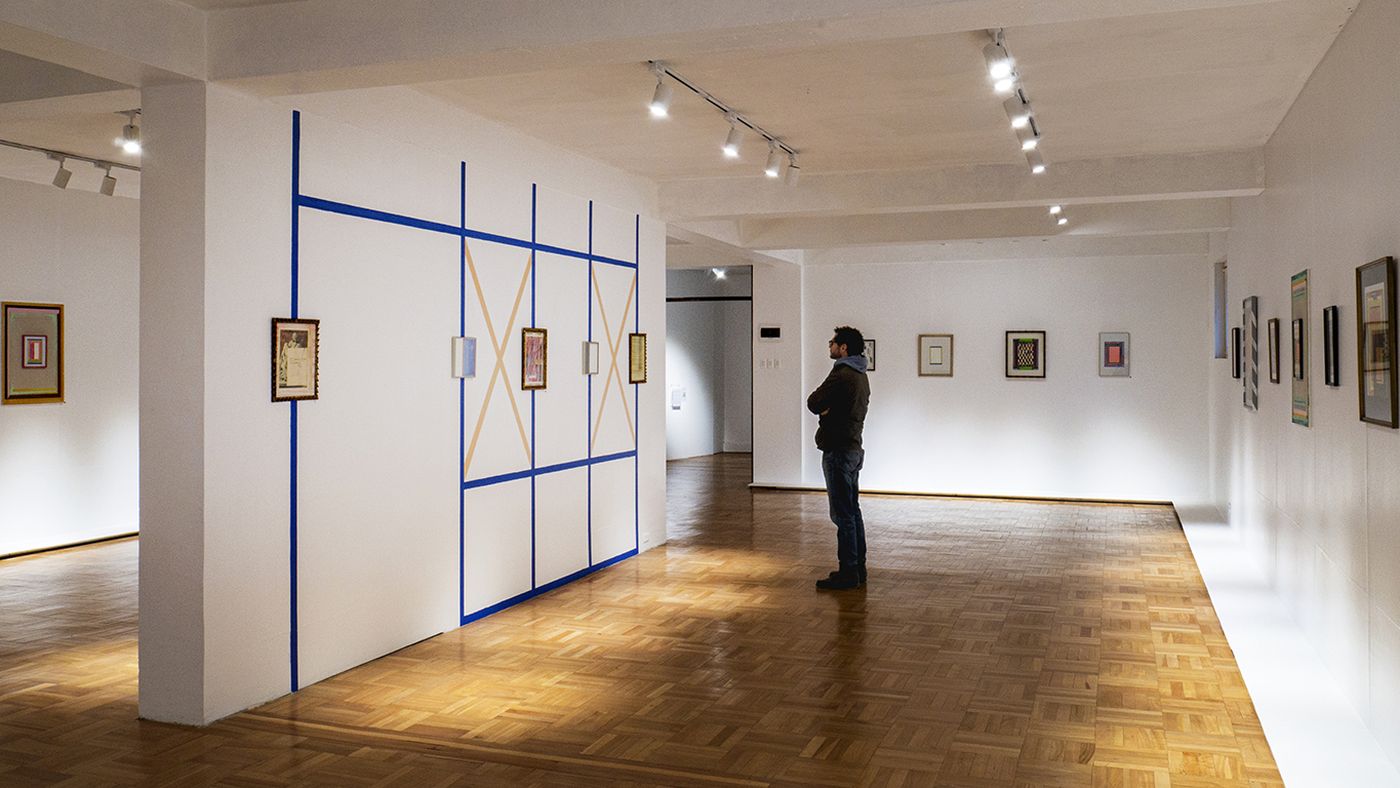 Vista de la exposición “Arrimo”, de Tomás Rivas, en Galería 314, Santiago, 2023. Foto: Sebastián Orueta