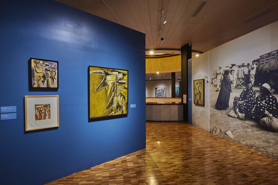 Vista de la exposición “Oswaldo Vigas. Mirar hacia adentro”, en el Museo de Arte Moderno de México, 2024. Foto cortesía del MAM
