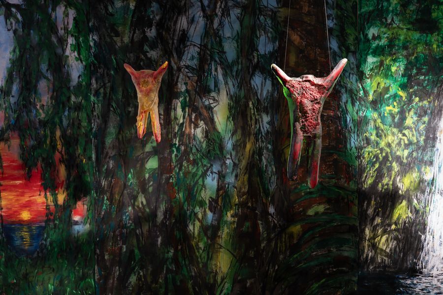 Selva, de Isabel De Obaldía, en la exposición “Surcos: En el cuerpo y en la tierra”, Pabellón de Panamá en la 60° Bienal de Venecia, 2024. Foto: Sebastián Icaza. Cortesía: Pabellón de Panamá