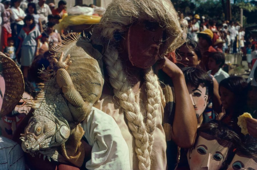 Claudia Gordillo Castellon, Celebración del Torovenado en Masaya, Nicaragua, 1986. Cortesía de la autora