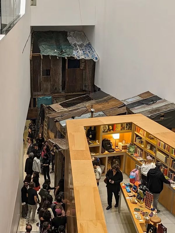 Vista de la exposición “Manifestación”, del dúo Mondongo, en el Malba, Buenos Aires, 2024. Foto: @florafrancola