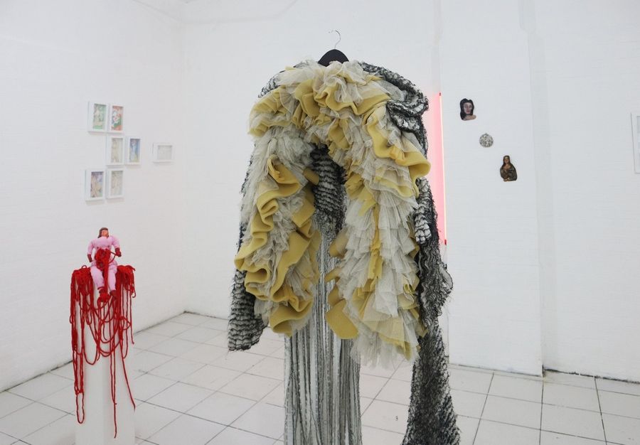 Vista de la exposición Cuinas, Museo de Arte Transfemenino, CDMX, 2025. Cortesía: MAT