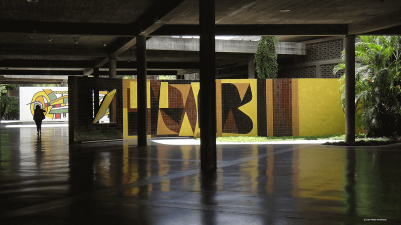 Plaza Cubierta (1952-1953). Victor Vasarely, Homenaje a Malevich, 1954. Foto: Juan Pérez Hernández