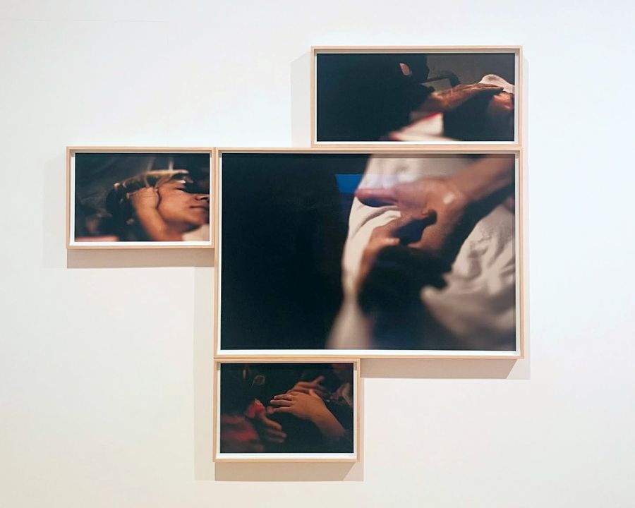 Astrid Jahnsen, Desarme, 2024. Vista de la exposición En el aire conmovido… comisariada por Georges Didi-Huberman, Museo Reina Sofía, Madrid, 6 nov, 2024 - 17 mar, 2025. Cortesía de la artista