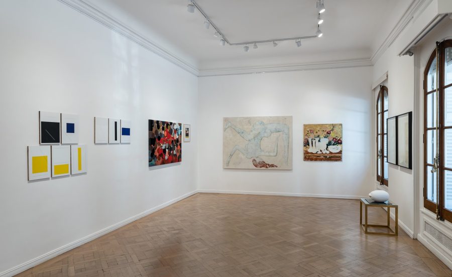Vista de la exposición La Casa Invita - Cap 1, en TRAMO, Buenos Aires, 2025.