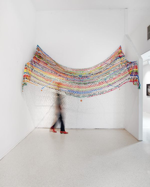 Obra de América Olivo en la exposición Raíces y Renacimiento. Mujeres Dominicanas en el Arte, Centro Hostos para las Artes y la Cultura, Bronx, Nueva York, 2025.